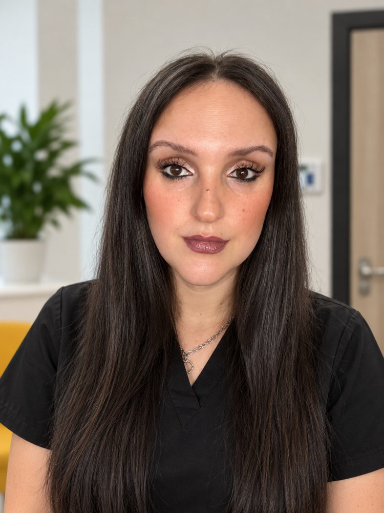 Danielle Sweeney, Specialist Psychological Therapist